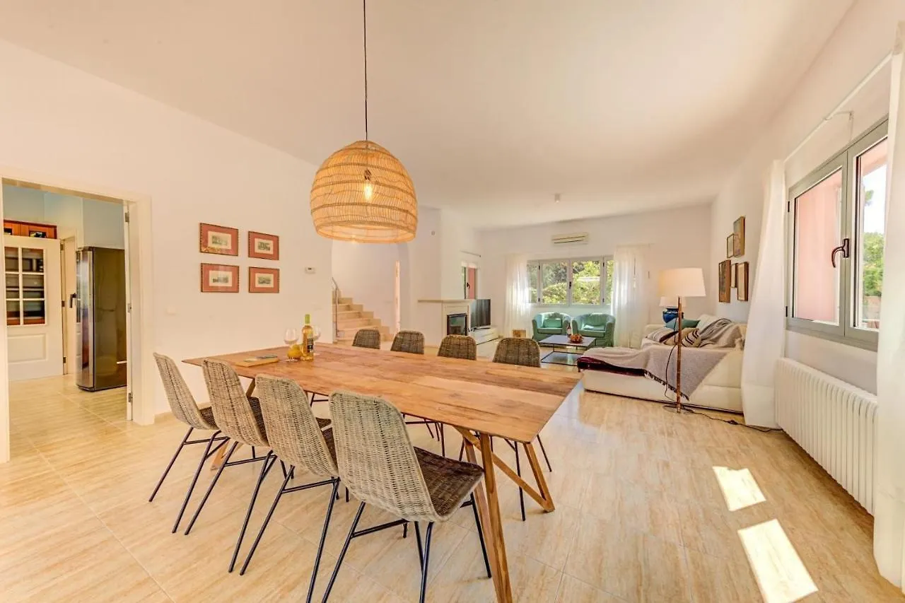 Deluxe Mallorca Villa I Upmarket Location I Maria Bonaire I 4 Bedrooms I Close To The Beach I Alcudia Alcudia (Mallorca)